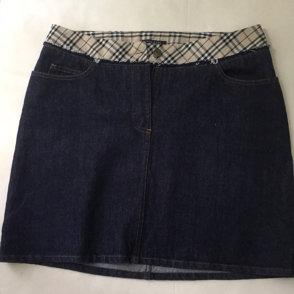 Burberry denim skirt